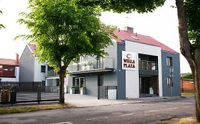 Willa Plaza